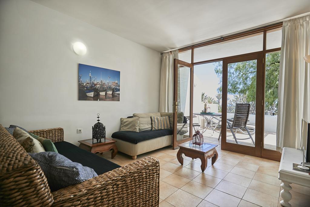 Villa Charco Del Palo Exteriör bild